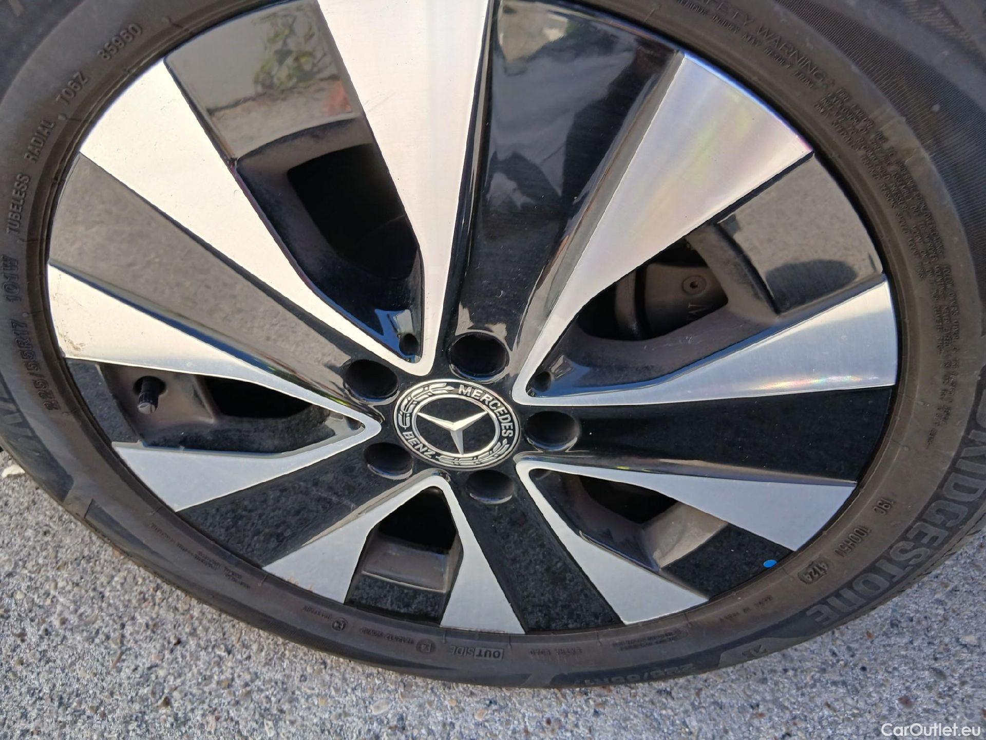 Mercedes  V-Klasse MERCEDES-BENZ Clase V / 2014 / 4P / monovolumen 220 d Clase V Largo #19