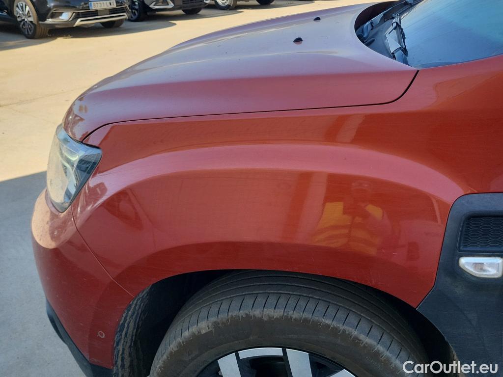  Dacia  Duster DACIA  / 2018 / 5P / todoterreno Journey Bl. dCi 85kW(115CV) 4X4 #12
