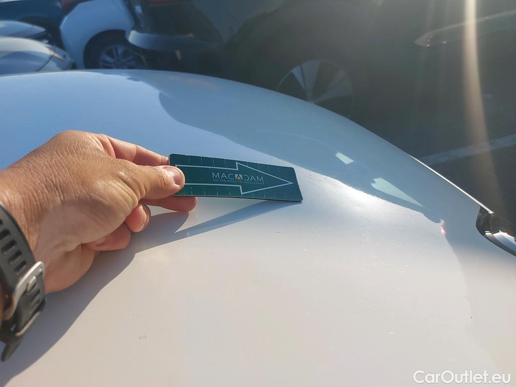  Citroen  C4 Cactus CITROEN  / 2018 / 5P / berlina con portón BlueHDi 74KW (100CV) S&S Feel #7