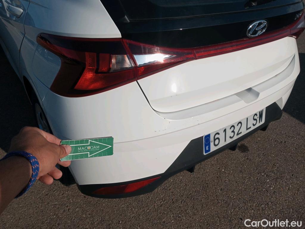  Hyundai  i20 HYUNDAI  / 2020 / 5P / berlina con portón 1.0 TGDI 74kW (100CV) 48V Essence #25