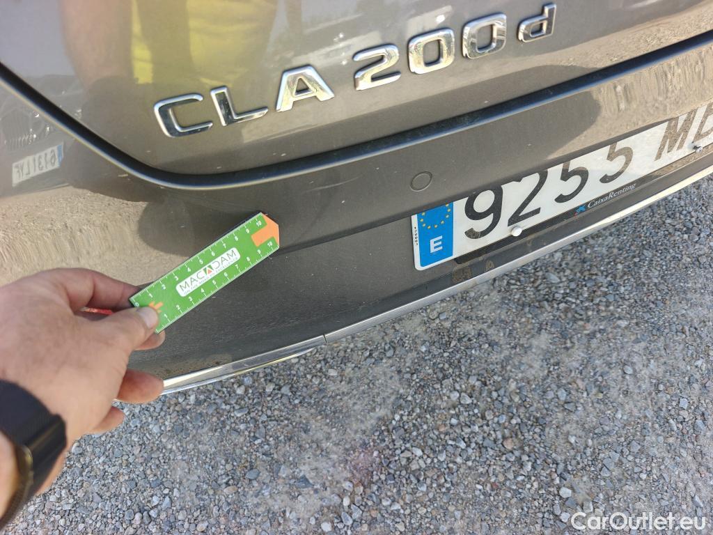  Mercedes  CLA-Klasse MERCEDES-BENZ CLA / 2019 / 4P / coupé CLA 200 D DCT #25
