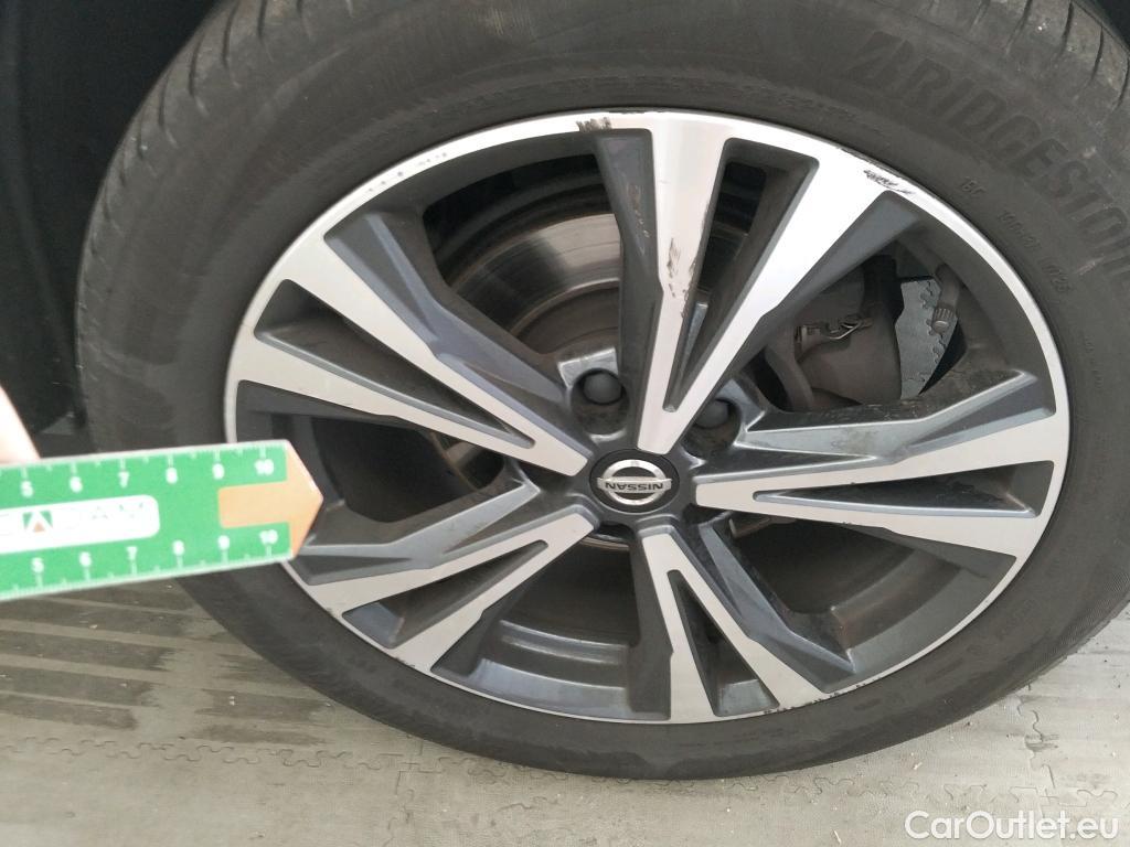  Nissan  Qashqai NISSAN  dCi 115 CV E6D ACENTA #10