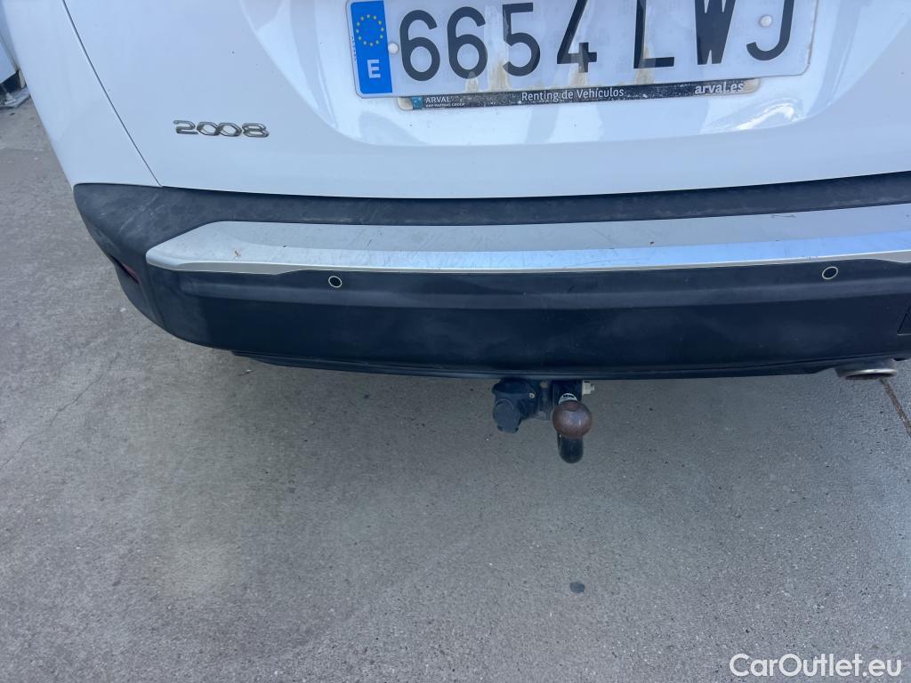 Peugeot  2008 PEUGEOT  / 2019 / 5P / todoterreno Active Pack BlueHDI 81kW (110CV) #14