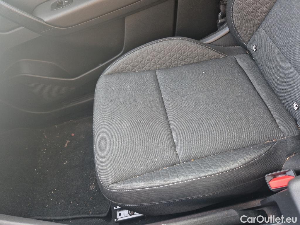  Renault  Captur RENAULT  / 2020 / 5P / todoterreno equilibre TCe 74 kW (100CV) GLP #2