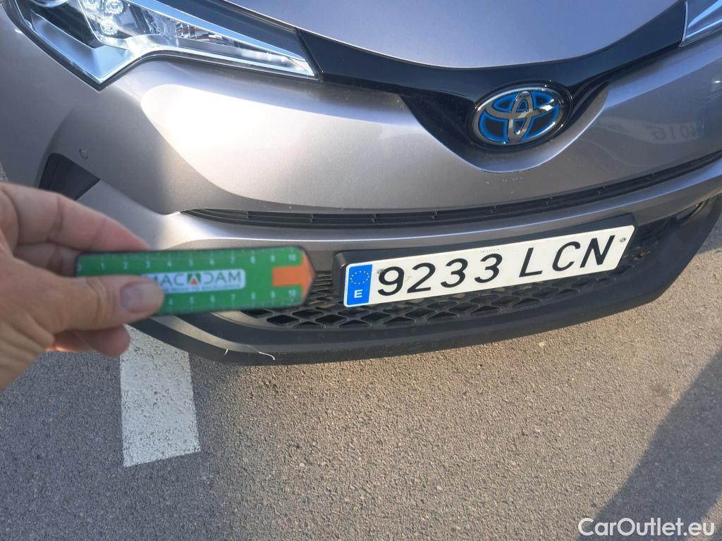  Toyota  C-HR TOYOTA  / 2016 / 5P / todoterreno 1.8 125H Advance (CX) #20