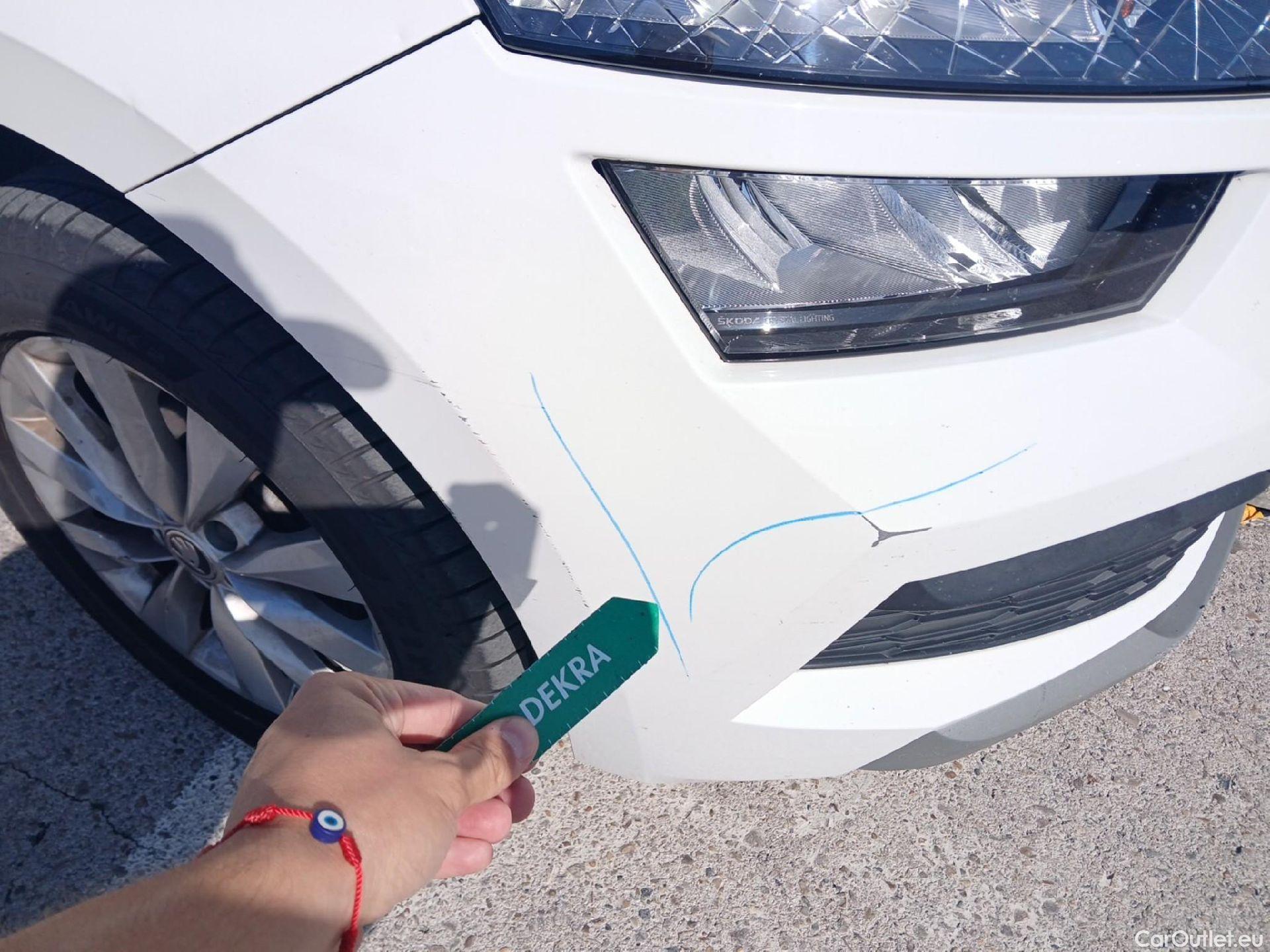  Skoda  KAMIQ SKODA  1.0 TSI 81kW (110CV) DSG Ambition #4