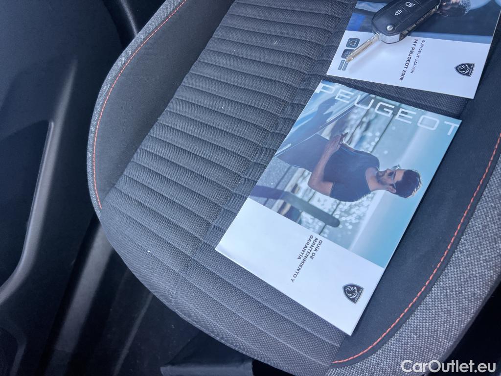  Peugeot  2008 PEUGEOT  / 2019 / 5P / todoterreno Active Pack BlueHDI 81kW (110CV) #1