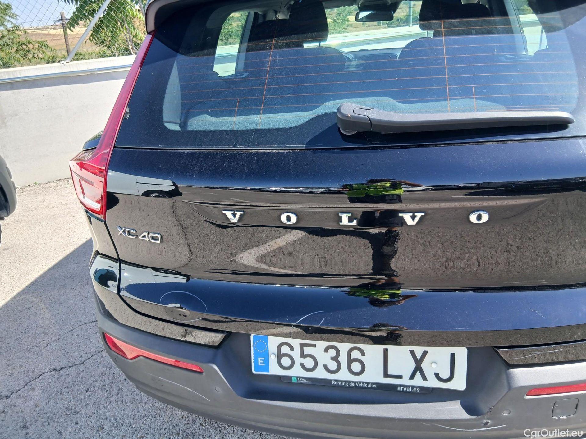  Volvo  XC 40 VOLVO XC40 / 2017 / 5P / todoterreno 1.5 T2 Momentum Core Auto #31