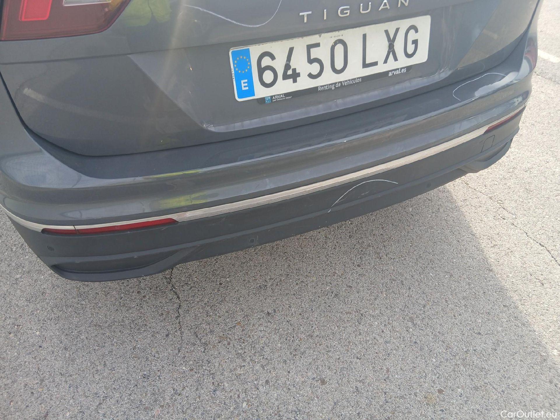  Volkswagen  Tiguan VOLKSWAGEN  / 2020 / 5P / todoterreno Life 2.0 TDI 110kW (150CV) DSG #14