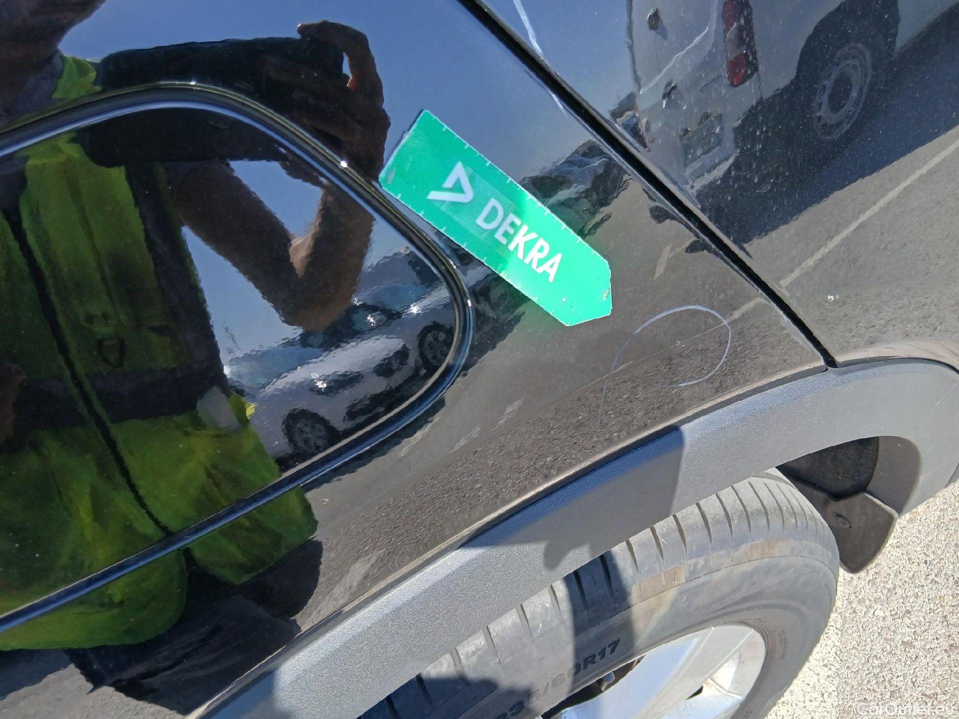  Volvo  XC 40 VOLVO XC40 / 2017 / 5P / todoterreno 1.5 T2 Momentum Core Auto #34