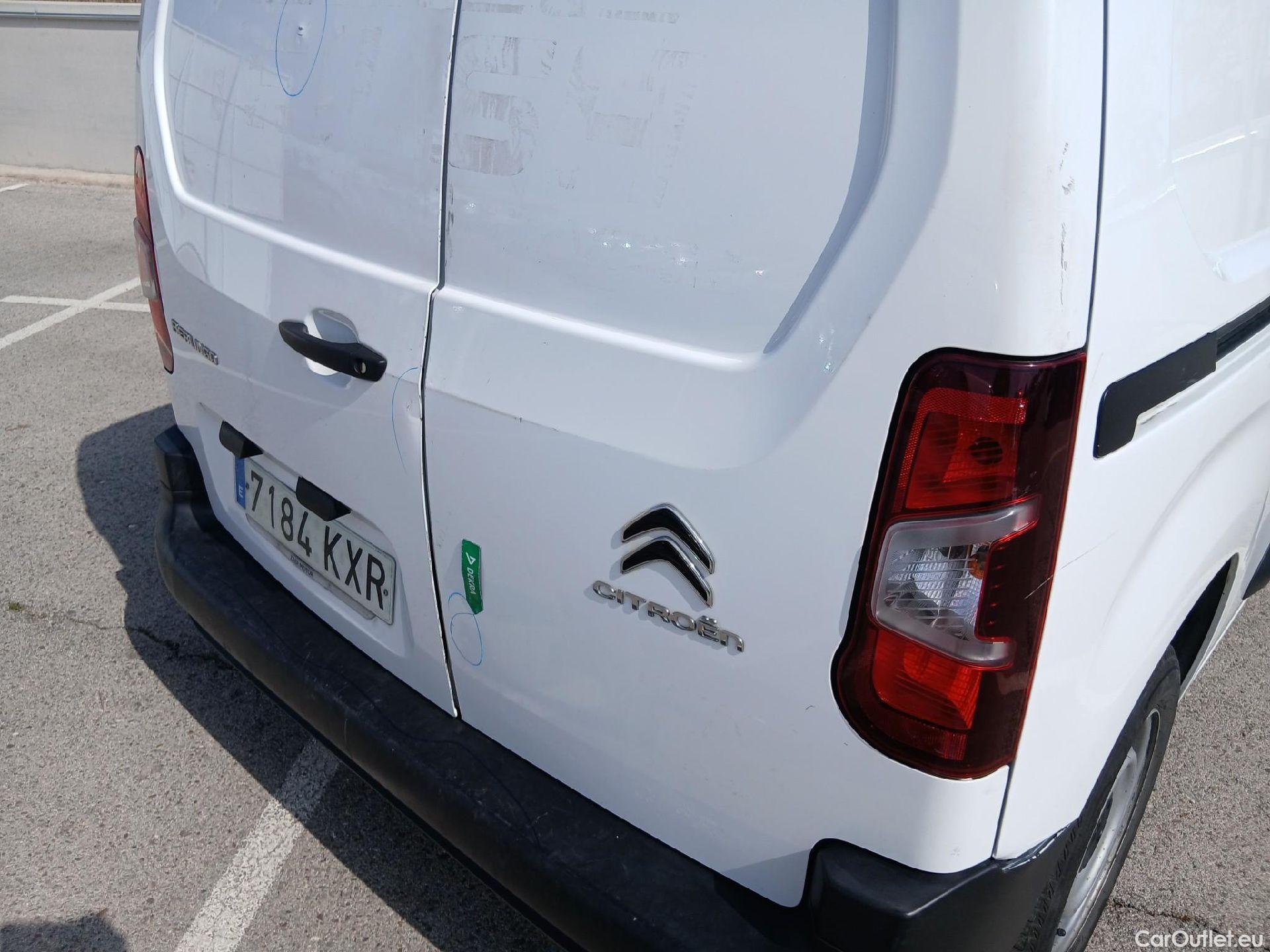  Citroen  Berlingo CITROEN  / 2018 / 3P / furgón derivado de turismo Talla M BlueHDi 73kW CONTROL #19