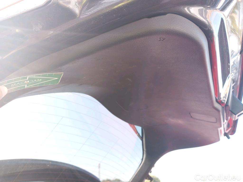  Toyota  C-HR TOYOTA  / 2019 / 5P / todoterreno 1.8 125H Advance #20