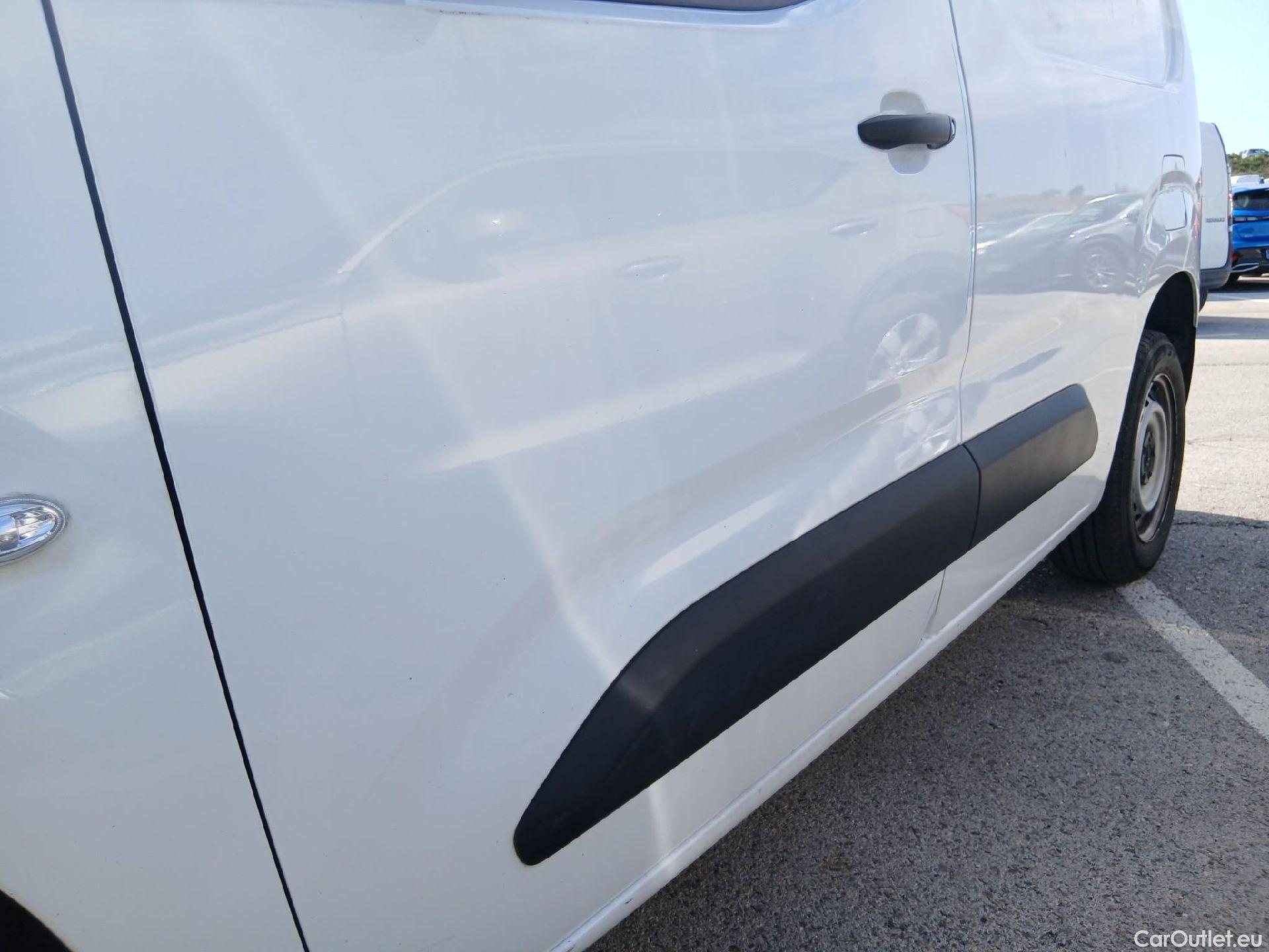  Citroen  Berlingo CITROEN  / 2018 / 3P / furgón derivado de turismo Talla M BlueHDi 73kW CONTROL #12