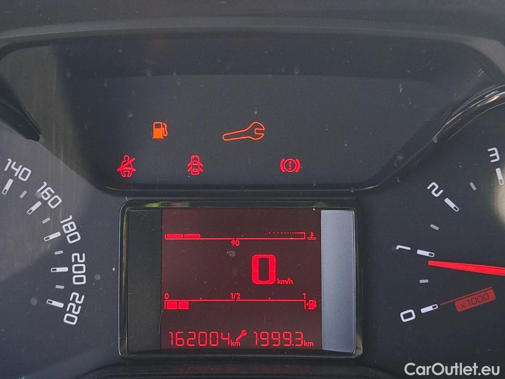  Citroen  Berlingo CITROEN  / 2018 / 4P / furgón derivado de turismo Talla M BlueHDi 100 #64