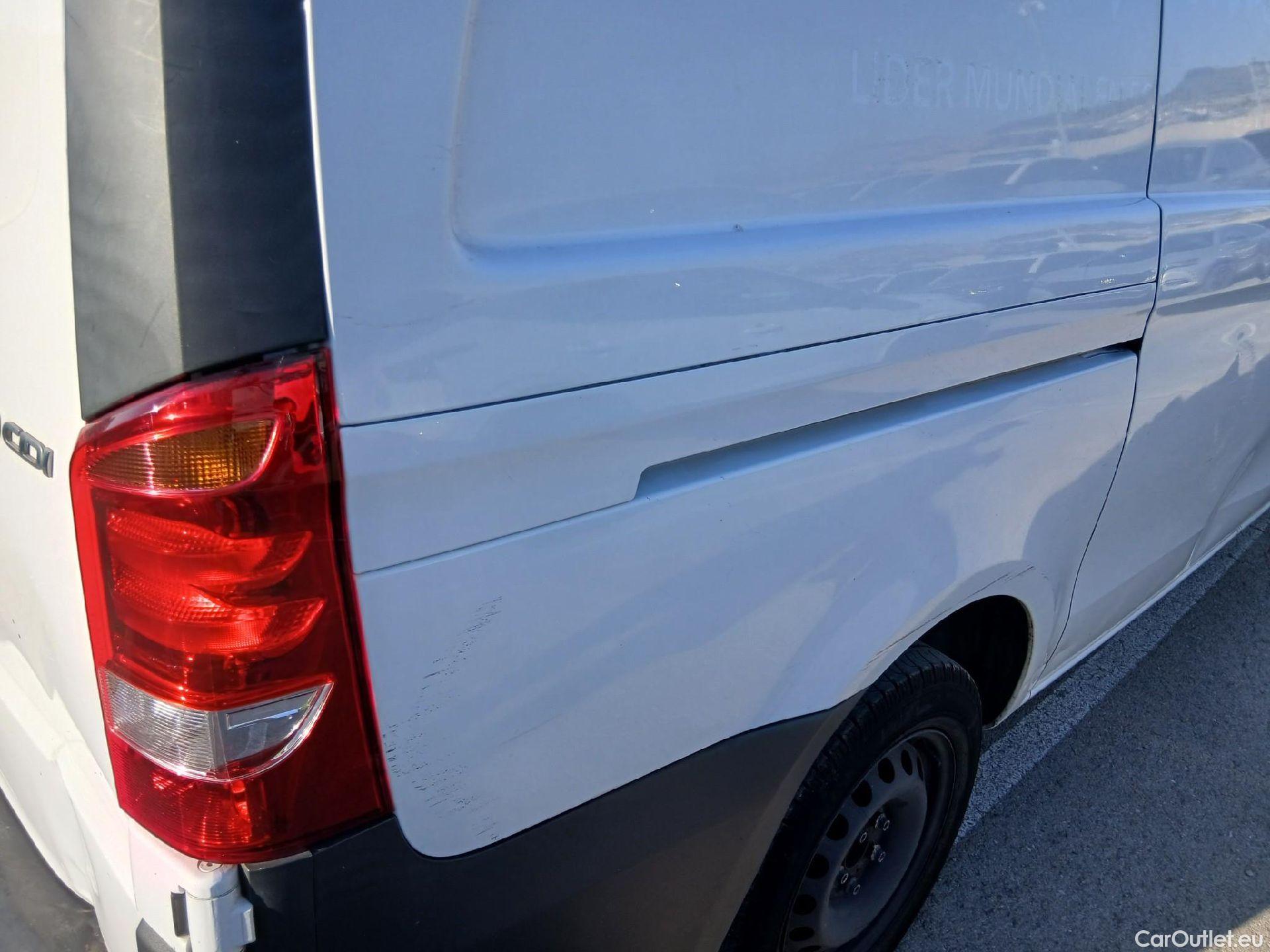  Mercedes  Vito MERCEDES-BENZ  / 2014 / 4P / furgón 110CDI TD 75kW furgón Pro larga #25