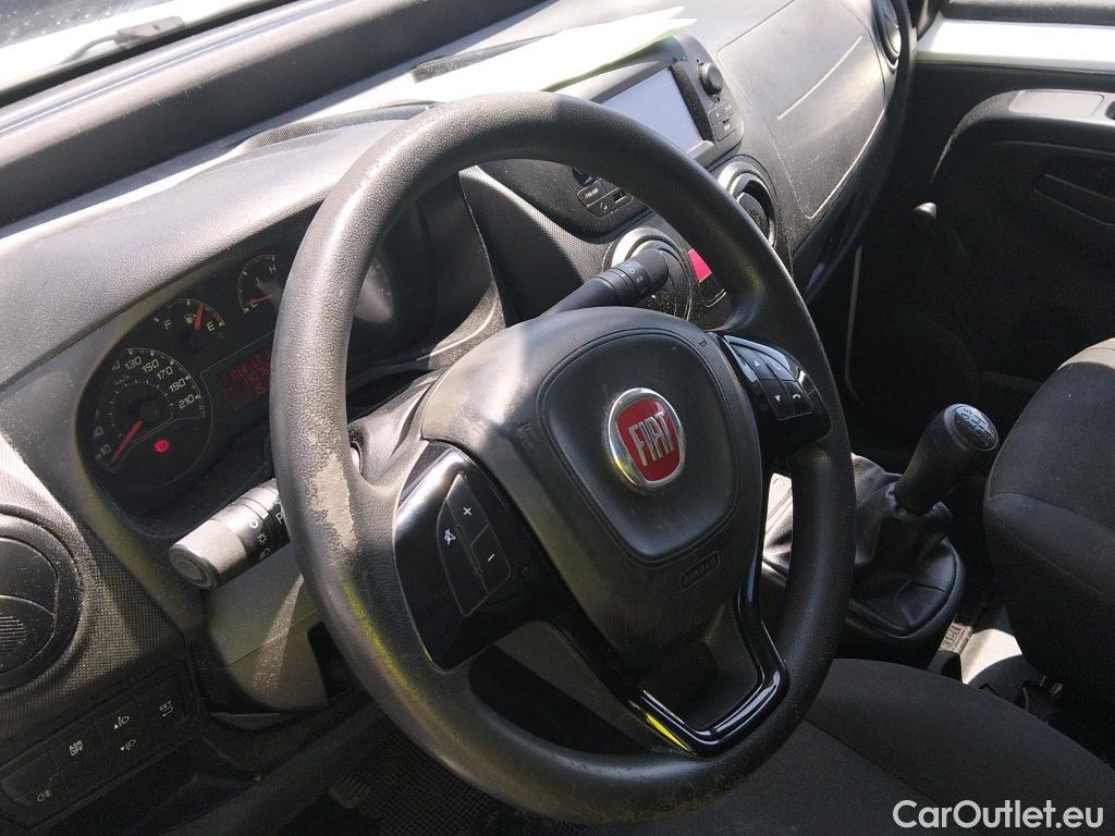  Fiat  Fiorino FIAT  / 2016 / 3P / furgón derivado de turismo Cargo Base 1.3 Mjet 59kW (80CV) E6 #43