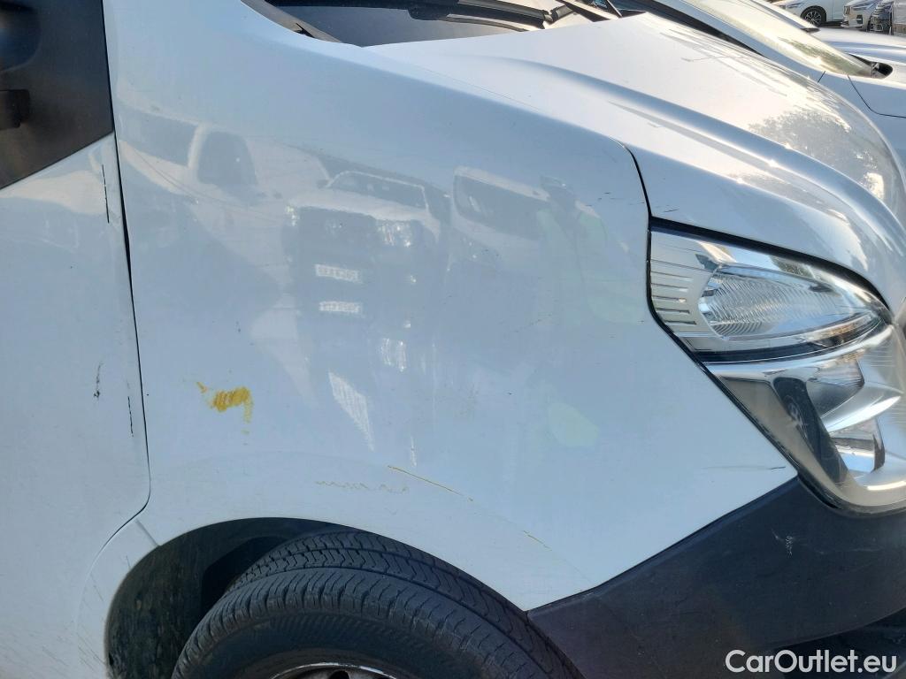  Nissan  NV400 NISSAN  / 2011 / 4P / furgón L2H2 3,5T 2.3dCi 110kW FWD Optima #44