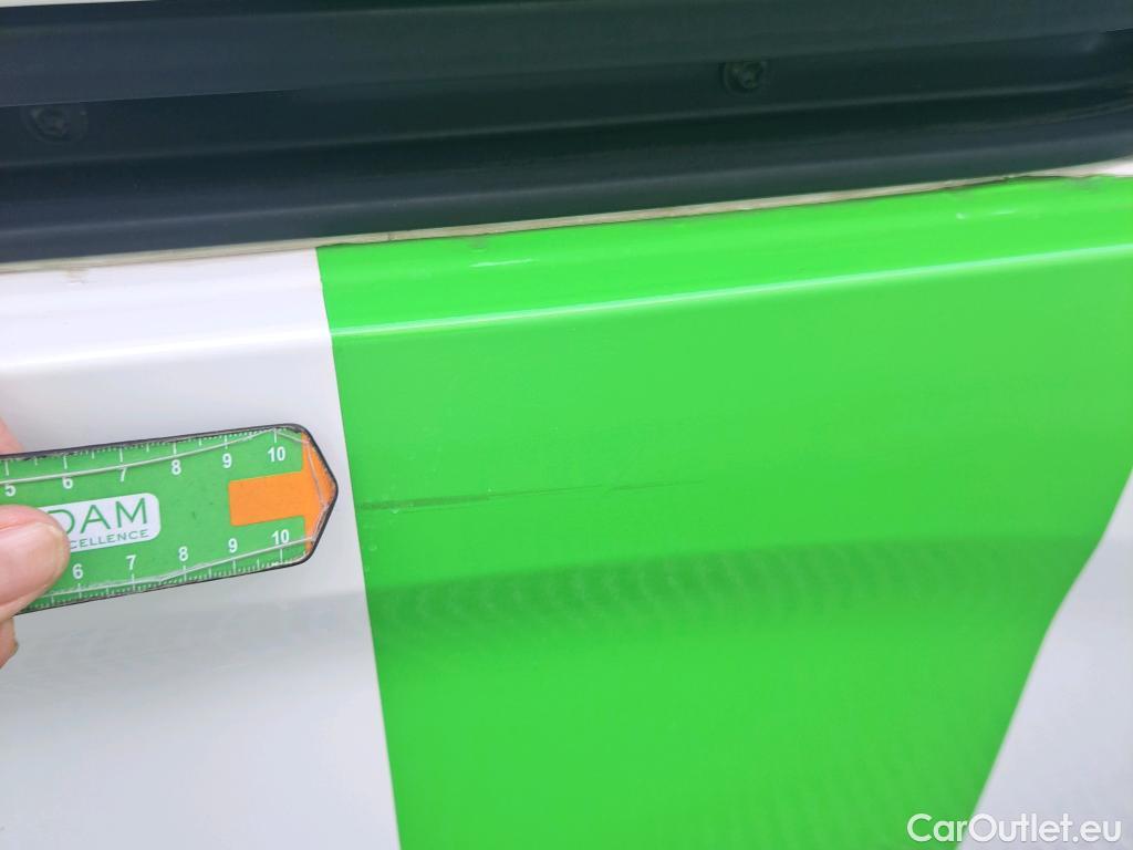  Citroen  Berlingo CITROEN  / 2018 / 4P / furgón derivado de turismo Talla M BlueHDi 100 #16