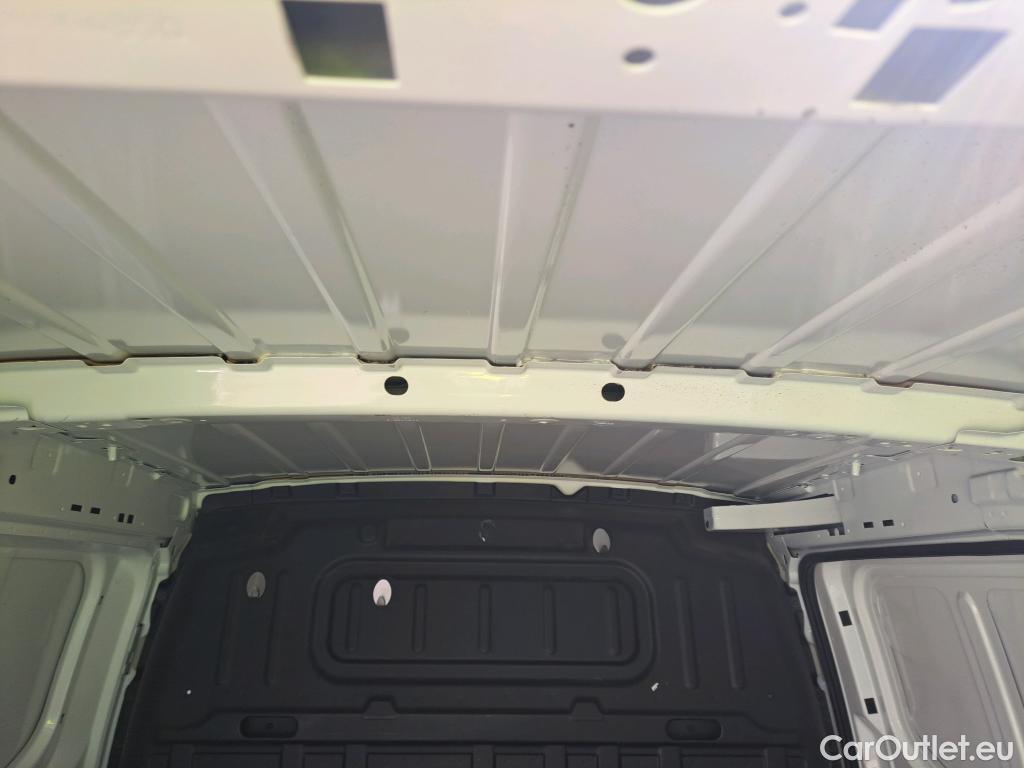  Citroen  Berlingo CITROEN  / 2018 / 4P / furgón derivado de turismo Talla M BlueHDi 100 #25