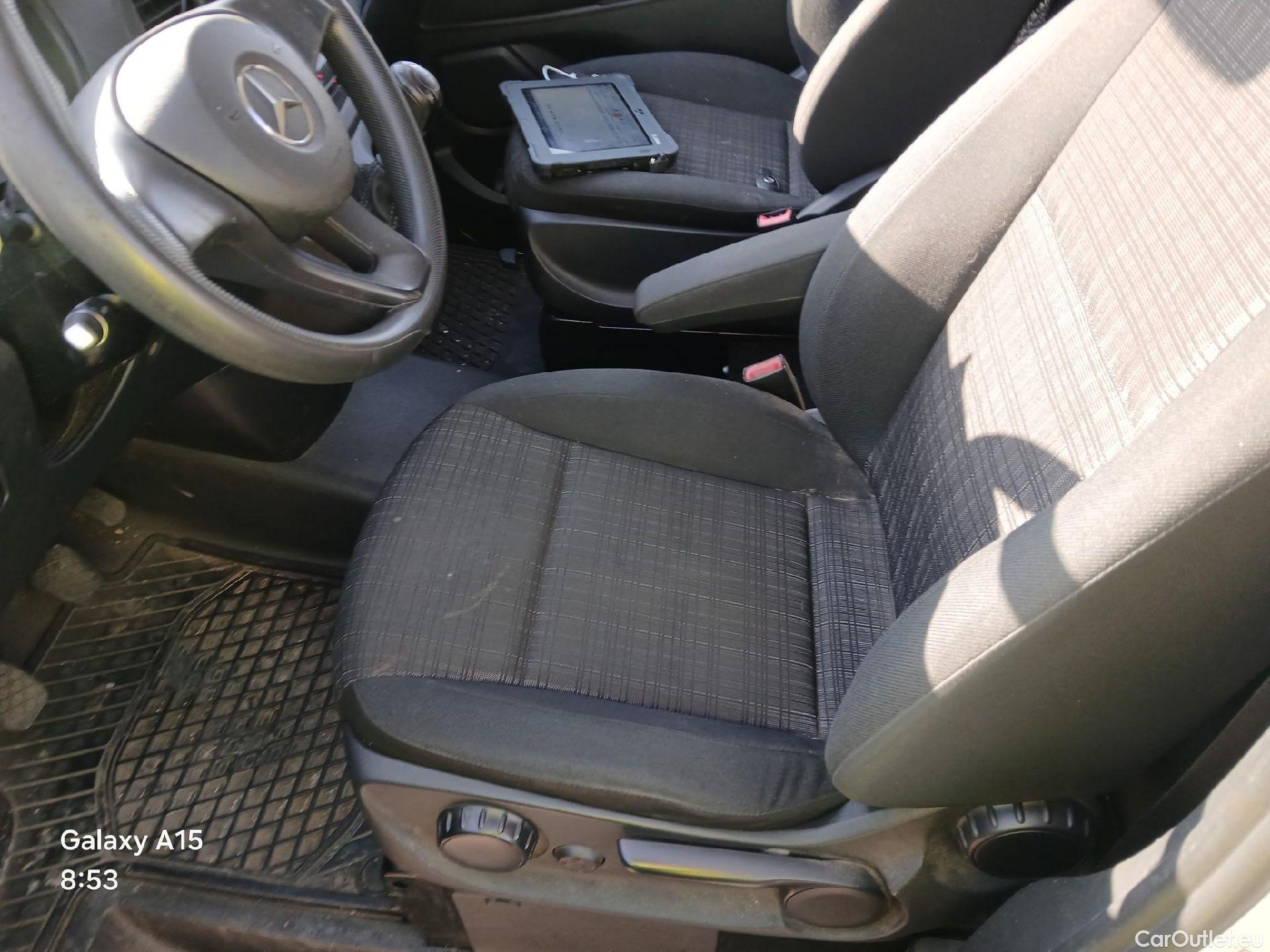  Mercedes  Vito MERCEDES-BENZ  / 2014 / 4P / furgón 114 CDI Larga #46