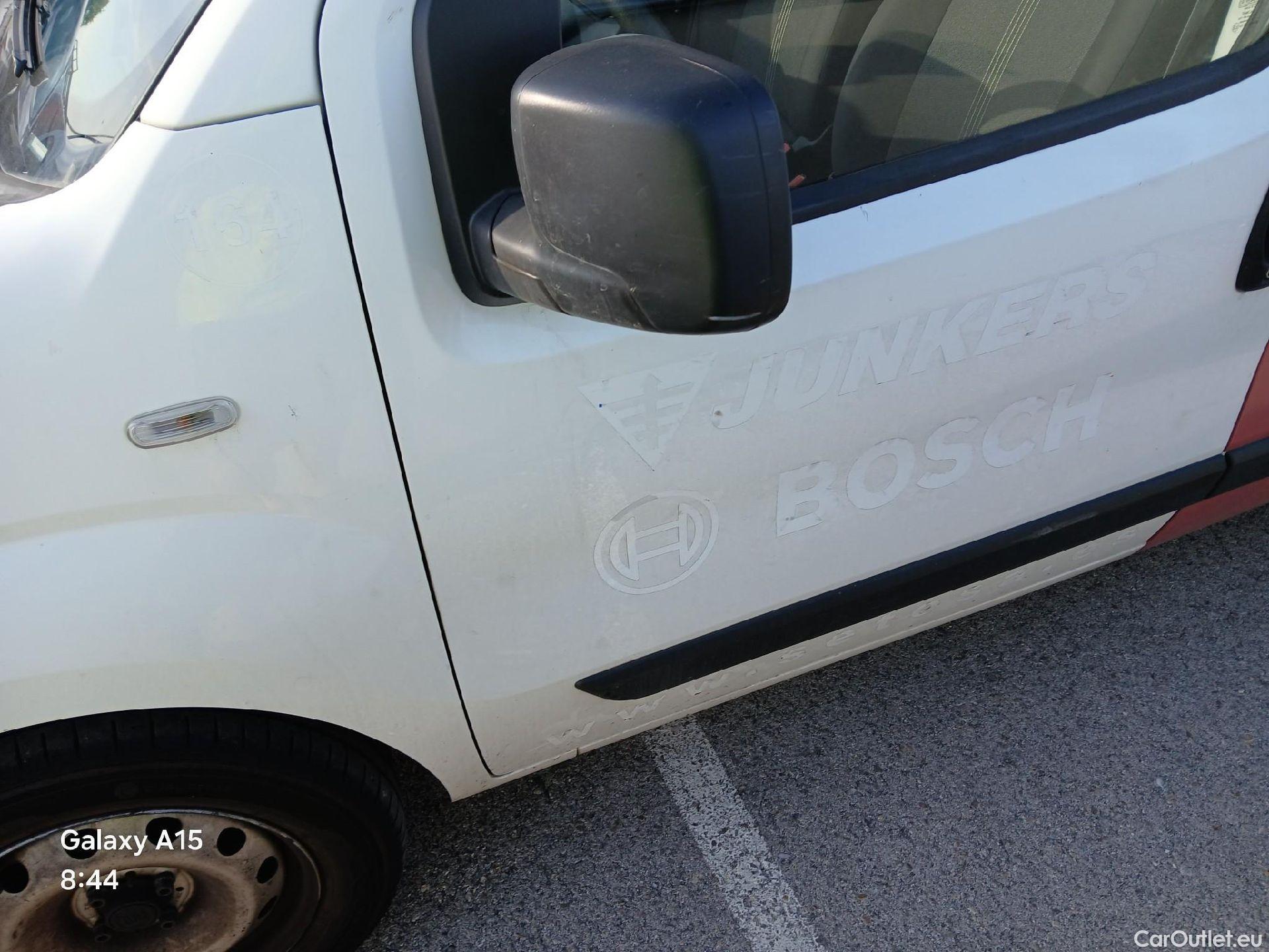  Fiat  Fiorino FIAT  / 2016 / 3P / furgón derivado de turismo Cargo Base N1 1.3 MJet 59 kW (80 CV) #18
