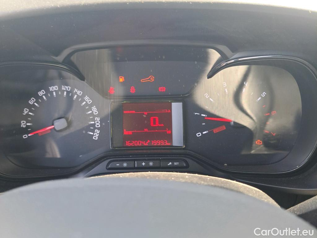  Citroen  Berlingo CITROEN  / 2018 / 4P / furgón derivado de turismo Talla M BlueHDi 100 #63