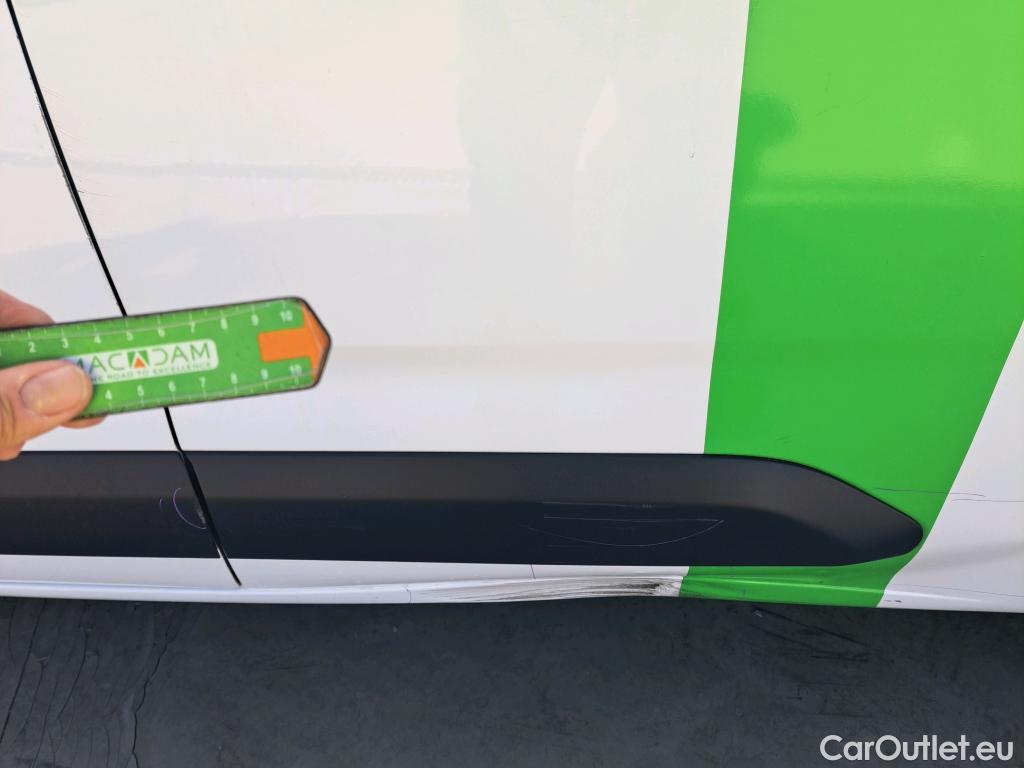  Citroen  Berlingo CITROEN  / 2018 / 4P / furgón derivado de turismo Talla M BlueHDi 100 #68