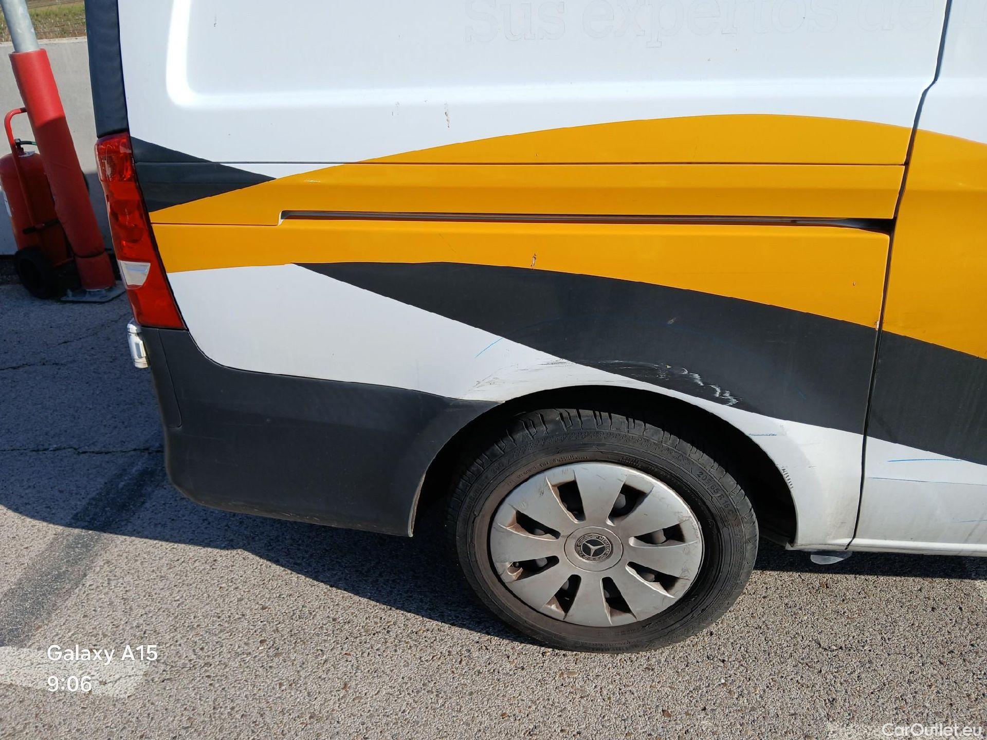  Mercedes  Vito MERCEDES-BENZ  / 2014 / 4P / furgón 114 CDI Larga #31