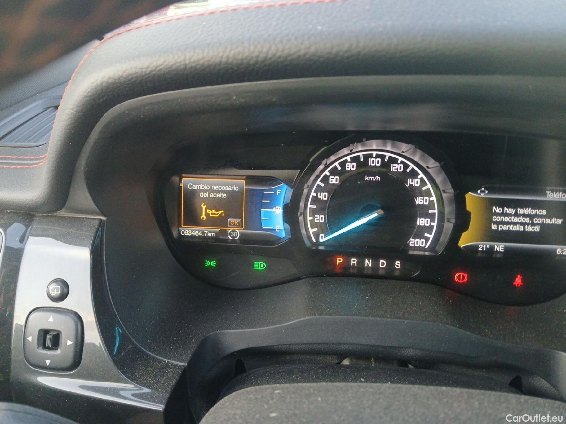  Ford  Ranger FORD  / 2019 / 4P / pickup doble cabina 2.0 Ecobl 157kW 4x4 Dob Cab Wildtrack AT #2