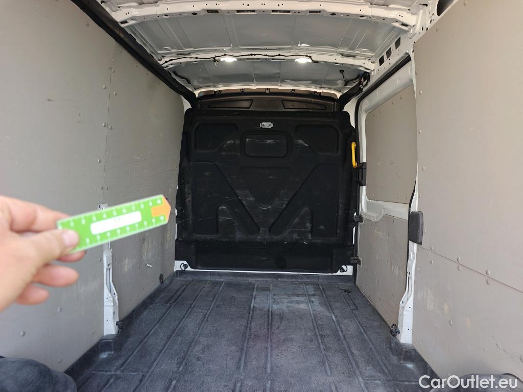  Ford  Transit FORD  / 2013 / 4P / furgón 350 96kW L3H2 Van Trend FWD #13