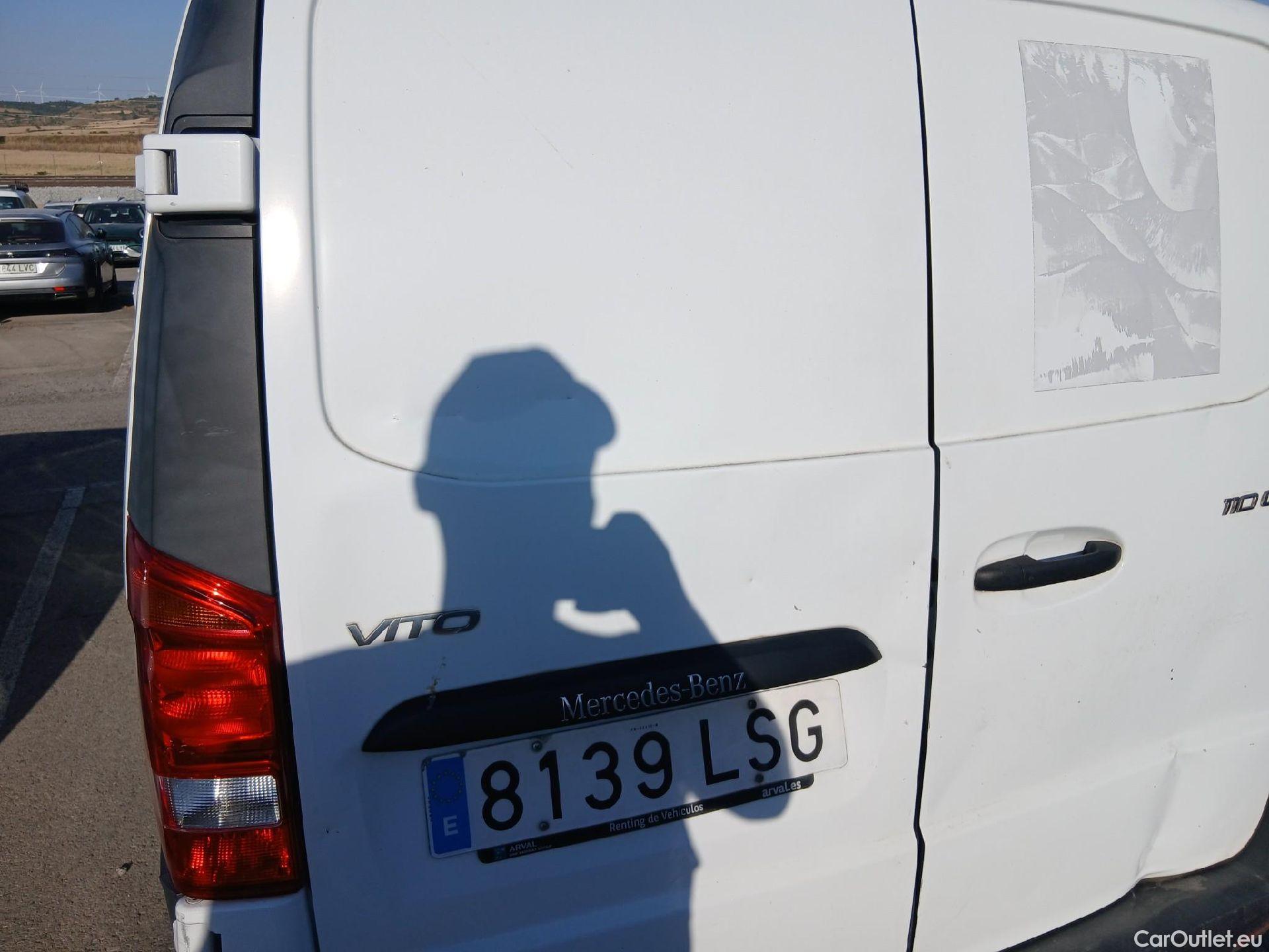  Mercedes  Vito MERCEDES-BENZ  / 2014 / 4P / furgón 110CDI TD 75kW furgón Pro larga #22