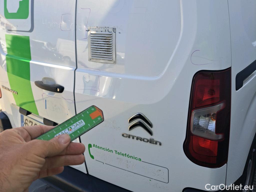  Citroen  Berlingo CITROEN  / 2018 / 4P / furgón derivado de turismo Talla M BlueHDi 100 #19