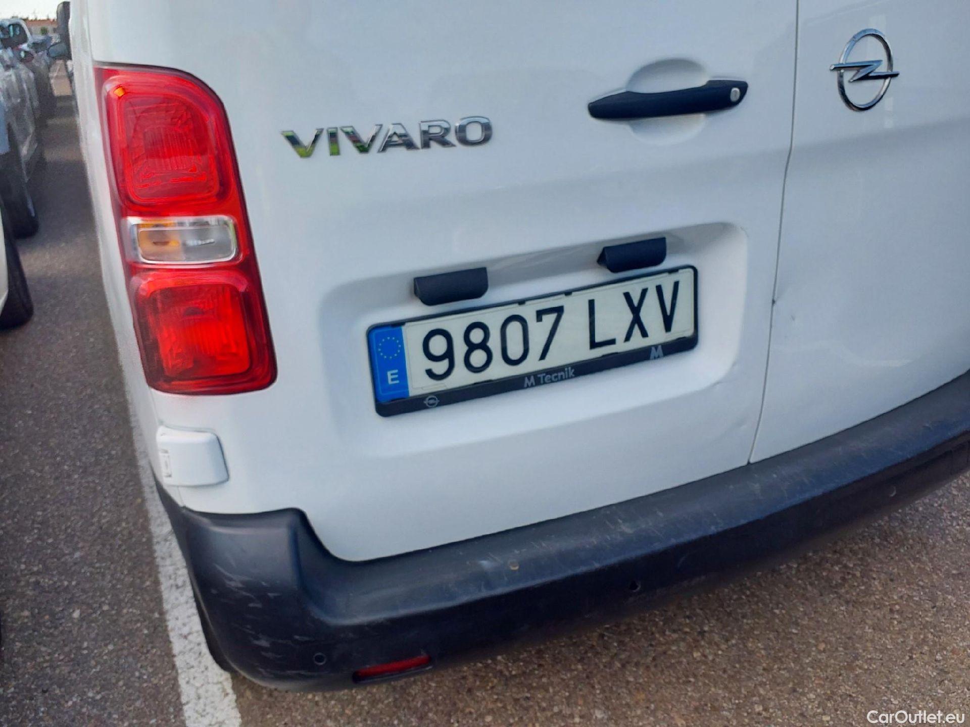  Opel  Vivaro OPEL  / 2019 / 4P / furgón 1.5 Diésel 74kW (100CV) M Std Express #19