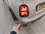  Mini  Cooper MINI  Business Edition 5d + Pano, Piano Black Exterieur Pack #42