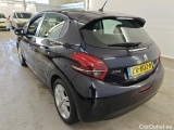  Peugeot  208 Peugeot  Signature 1.2 PureTech 82 5d #8
