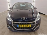  Peugeot  208 Peugeot  Signature 1.2 PureTech 82 5d #13