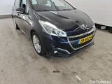  Peugeot  208 Peugeot  Signature 1.2 PureTech 82 5d #40