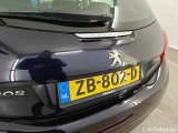  Peugeot  208 Peugeot  Signature 1.2 PureTech 82 5d #54