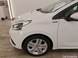  Peugeot  208 Peugeot  Signature 1.2 PureTech 82 5d #21