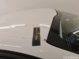  Peugeot  208 Peugeot  Signature 1.2 PureTech 82 5d #46