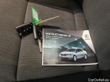  Skoda  Octavia Skoda  Combi 1.5 TSI Greentech Business Edition DSG 5d #4