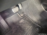  Volvo  XC 40 Volvo XC40 T3 R-Design Auto 5d #38