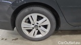  Volkswagen  Golf  2.0 TDI SCR 85kW Life Variant #10