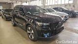  Volvo  XC 40 B3 Plus Dark DCT #2