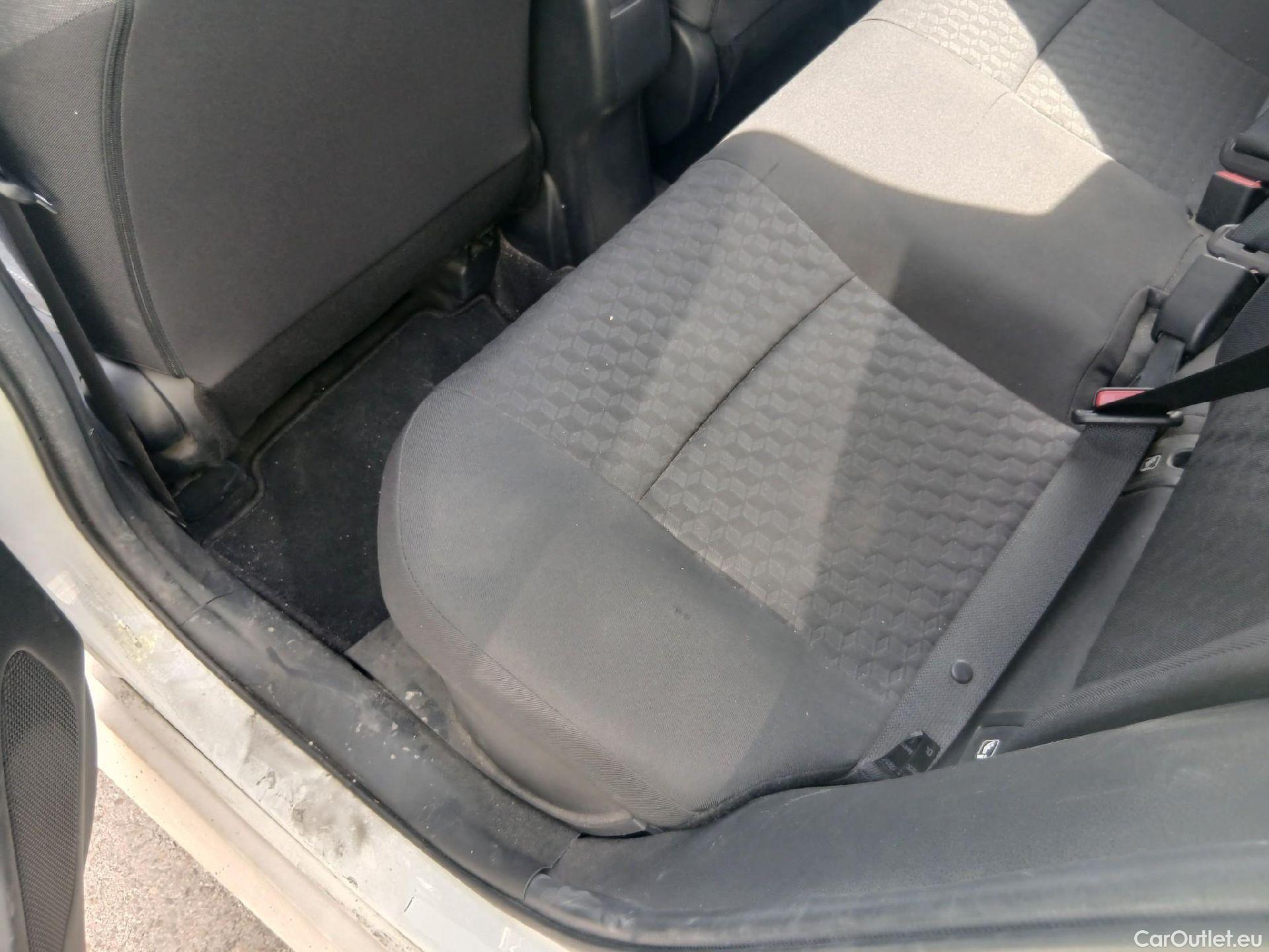  Toyota  Yaris TOYOTA  1.5 120H Business Plus #4
