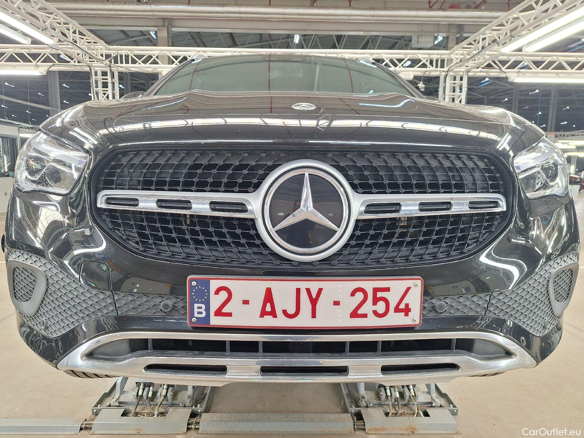  Mercedes  GLA Mercedes,  '20, Mercedes-Benz   250e Business Solution 5d #1