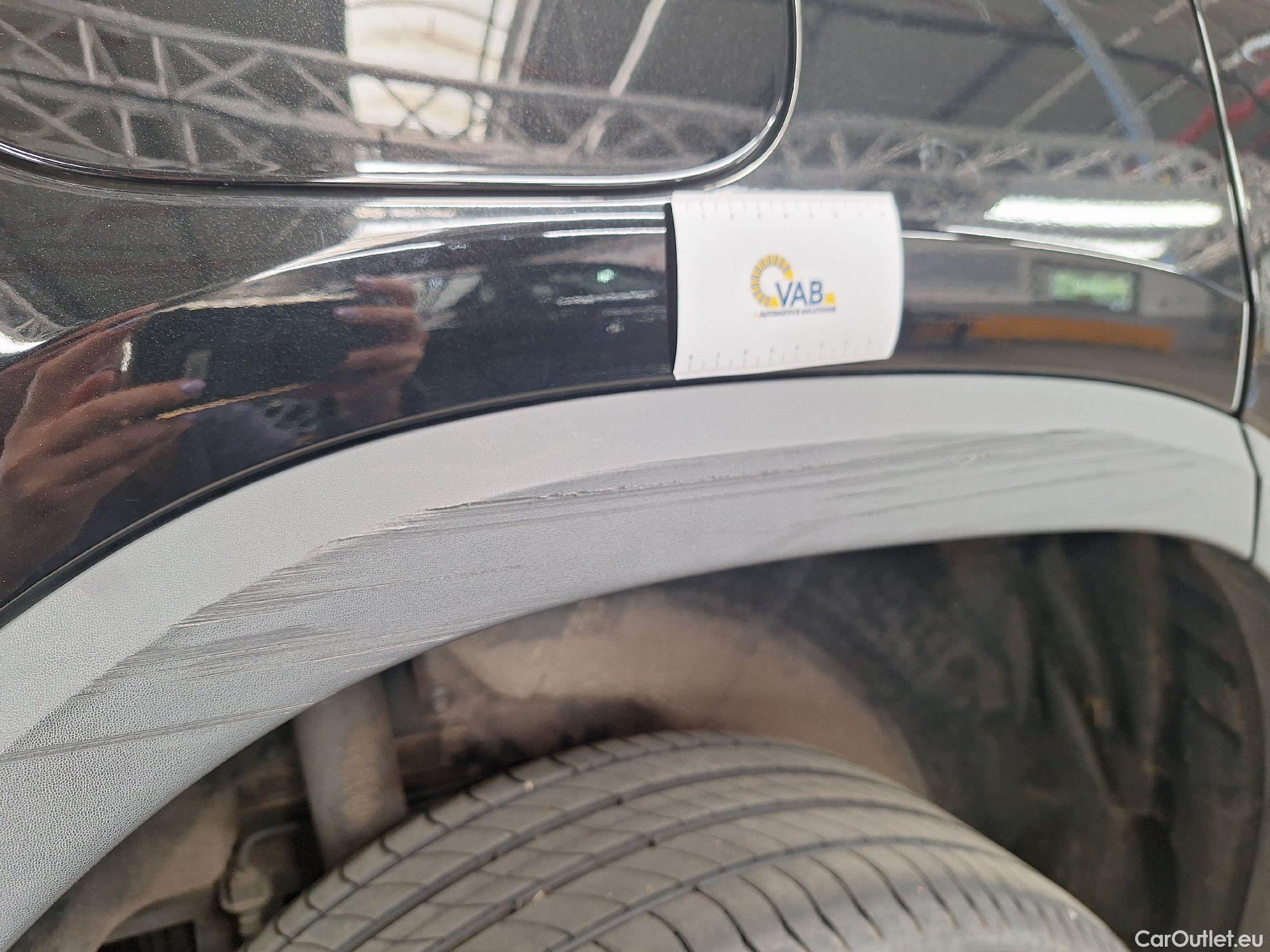  Mercedes  GLA Mercedes,  '20, Mercedes-Benz   250e Business Solution 5d #34