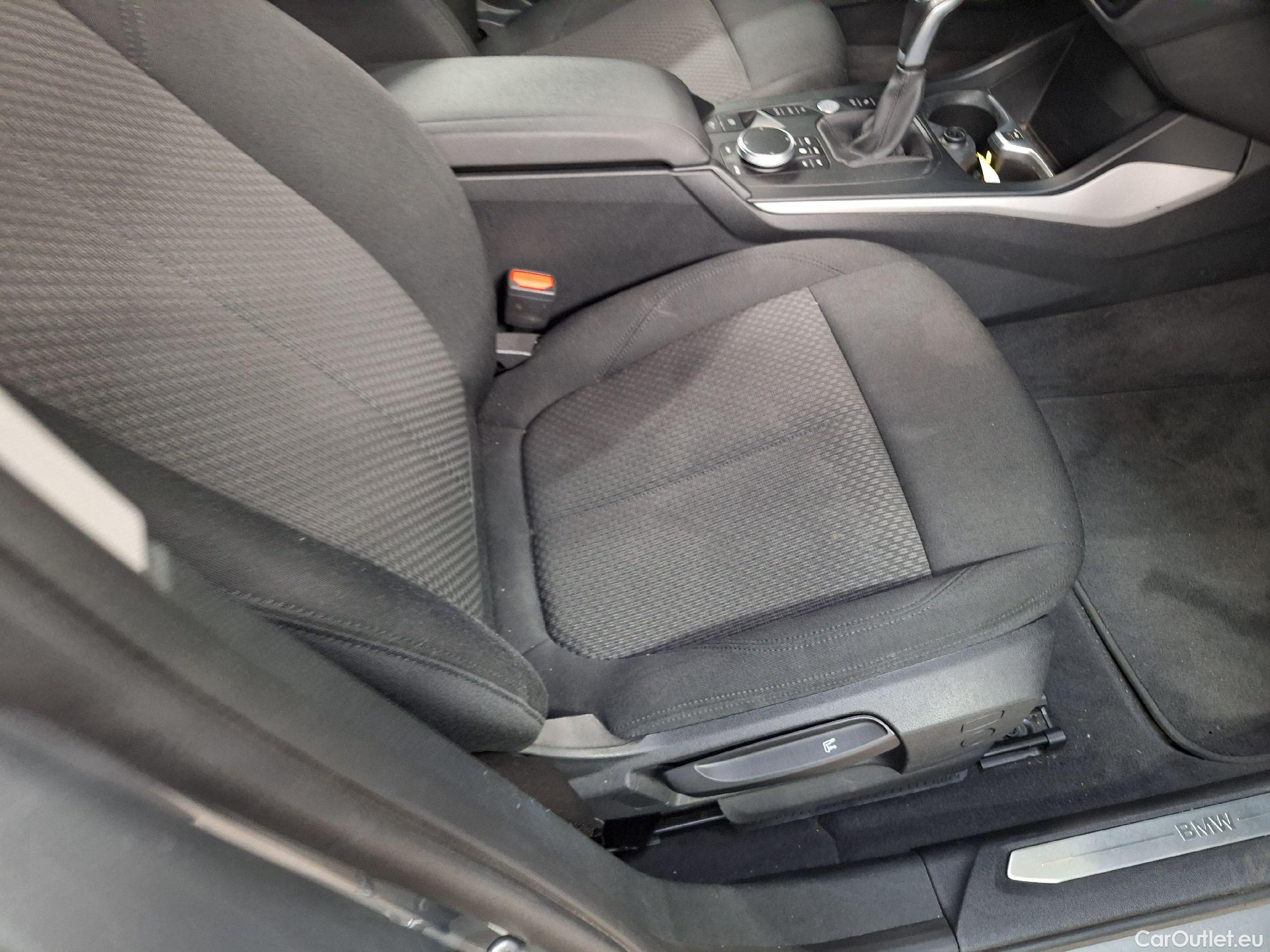  Bmw  Serie 1 BMW, 1-serie '19, BMW 1 Reeks Hatch 116d (85 kW) 5d #15