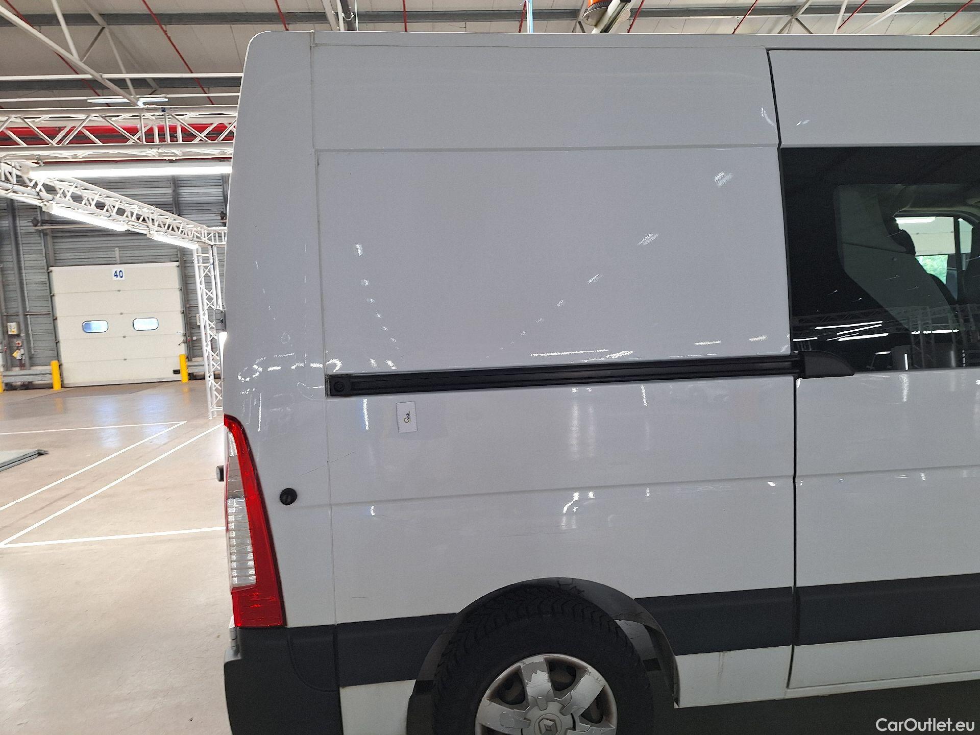  Renault  Megane Renault, _Master '19, Renault Master L2H2 Blue dCi 135 - 3.5 DC Grand Co #15