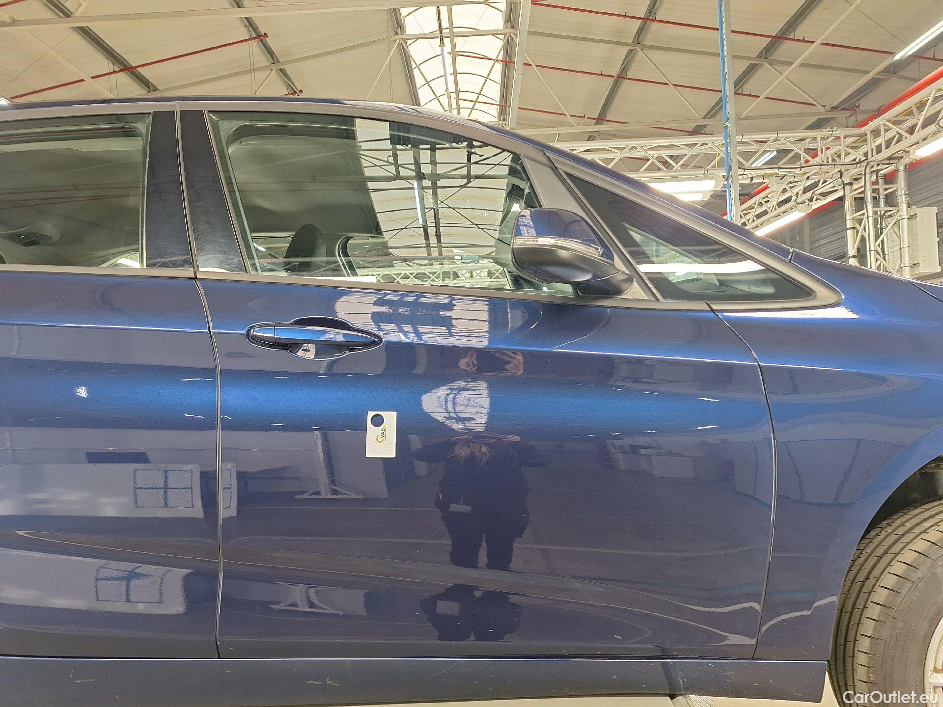  Bmw  Serie 2 BMW, 2-serie Act.Tour '18, BMW 2 Reeks Active Tourer 218d (100kW) Sport-Aut.  #91